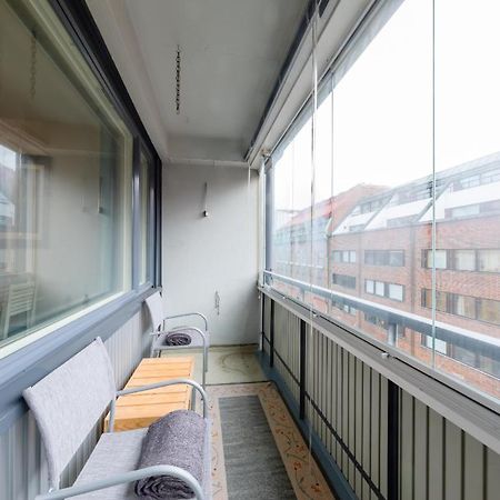 Stay Here Apartment Kamppi Helsínquia Exterior foto